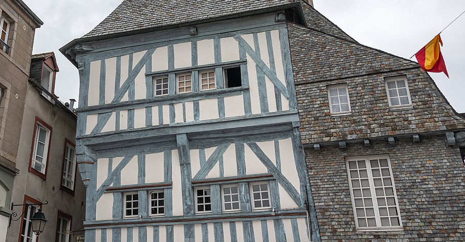 Dinan : la maison de la mère Pourcel a 560 ans et des poussières – une datation vient de le certifier