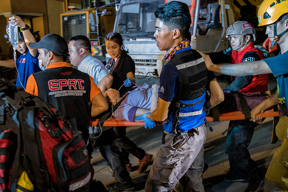 La terre tremble encore aux Philippines, au lendemain d&rsquo;un séisme qui a fait 16 morts