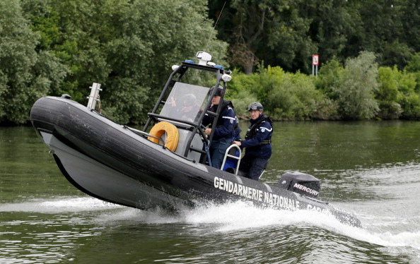 France: le groupe Vinci reconnaît avoir déversé des eaux polluées dans la Seine