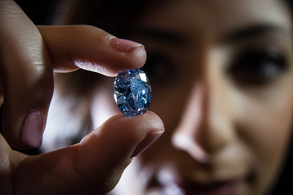 Un rare diamant bleu de 20 carats découvert au Botswana