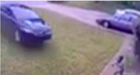 Des images terrifiantes montrent un homme qui s&rsquo;enfuit après avoir renversé une fillette de 9 ans jouant dans un jardin