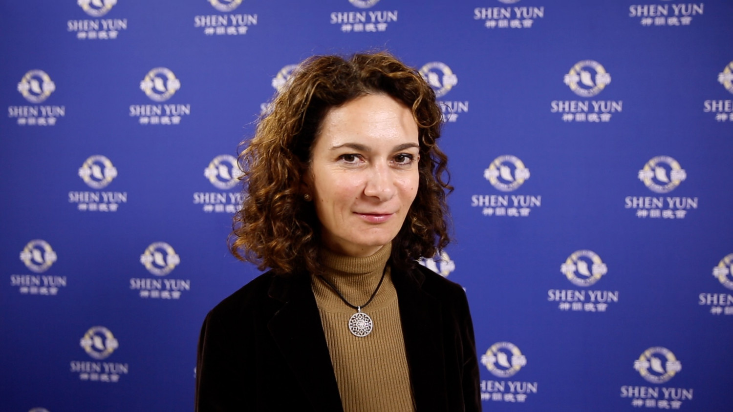 Shen Yun, c&rsquo;est «aller vers le futur… mais dans le respect des traditions», explique une psychologue