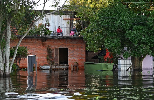 Graves inondations au Paraguay, 70.000 familles déplacées