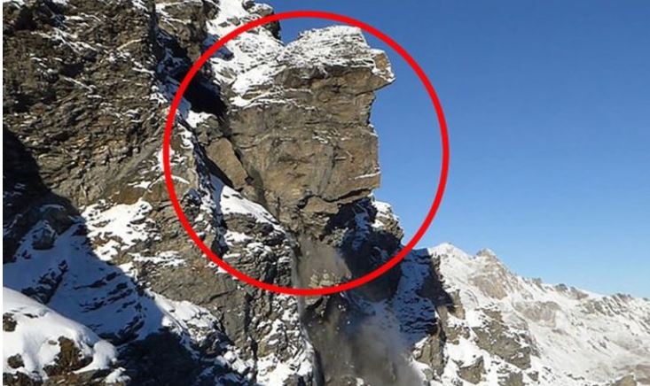 Le versant d&rsquo;une montagne s&rsquo;effondre en Suisse, capturé sur vidéo