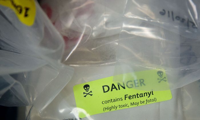 États-Unis: pour avoir le calme, une mère a tué son bébé en mettant du fentanyl dans son gobelet