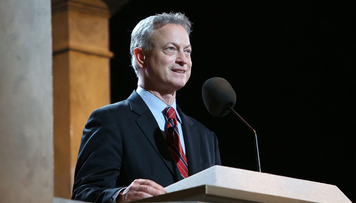 L&rsquo;acteur qui a interprété le «lieutenant Dan» rend hommage aux militaires à l&rsquo;occasion du 25e anniversaire du film Forrest Gump