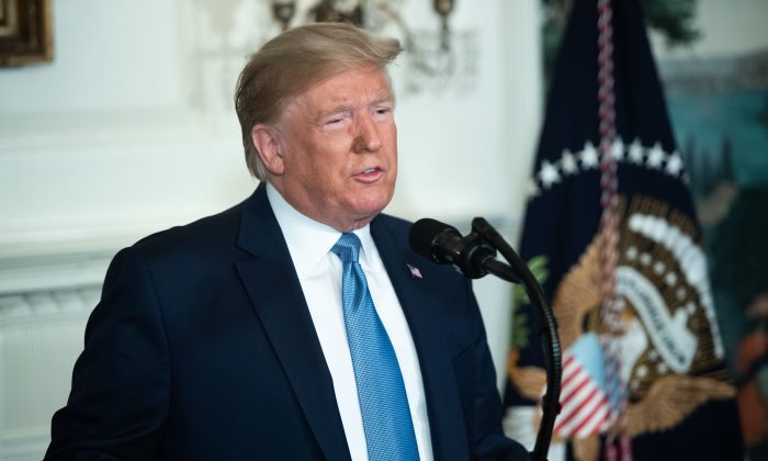 « Notre nation doit condamner d&rsquo;une seule voix le racisme, le fanatisme et le suprémacisme blanc » a déclaré Trump après la tuerie d&rsquo;El Paso