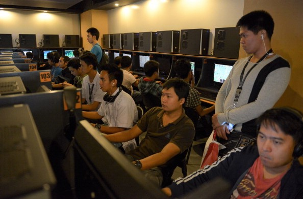 Philippines: arrestation de plus de 300 Chinois soupçonnés de piratage informatique