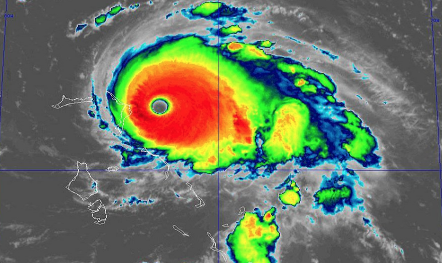 L&rsquo;ouragan Dorian se renforce et passe en catégorie 5 avec des vents à près de 260 km/h