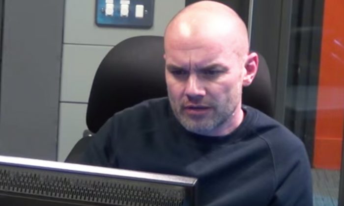 Ce Britannique photographie des visages avec des taches de rousseur – leur beauté devient virale sur l&rsquo;Internet