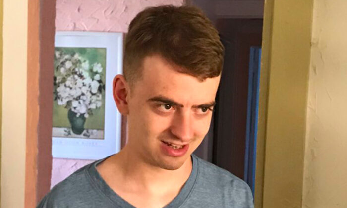 Un autiste non verbal et solitaire pose sa toute première question à sa mère – et c&rsquo;est à briser le cœur!