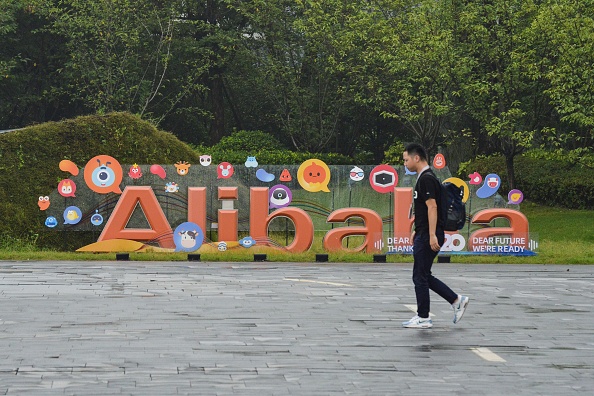Soldes monstres en Chine: Alibaba bat son record mais la croissance ralentit