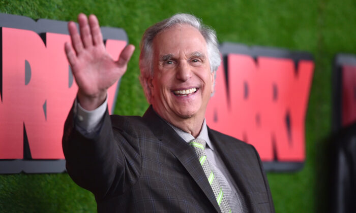 En l&rsquo;honneur de l&rsquo;anniversaire d&rsquo;Henry Winkler, voici quelques faits saillants de sa vie avant et après son rôle de  «Fonzie» dans «Happy Days»