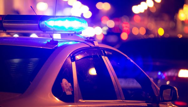 États-Unis : une bodybuildeuse de 82 ans passe à tabac son cambrioleur en attendant police