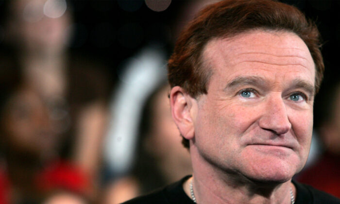 Robin Williams a sauvé une fois une femme en pleurs et « hystérique » à l&rsquo;aéroport – voici ce qu&rsquo;il avait déclaré