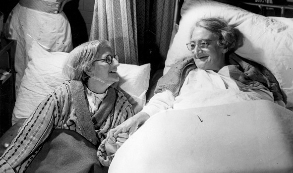 Après 80 ans d&rsquo;amitié, ces deux meilleures amies déménagent dans la même maison de retraite