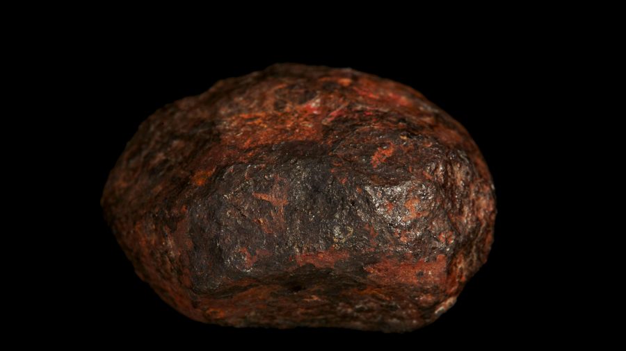 Les chercheurs ont trouvé un tout nouveau minéral au coeur d&rsquo; une minuscule météorite. On ne l&rsquo;avait jamais vu dans la nature auparavant