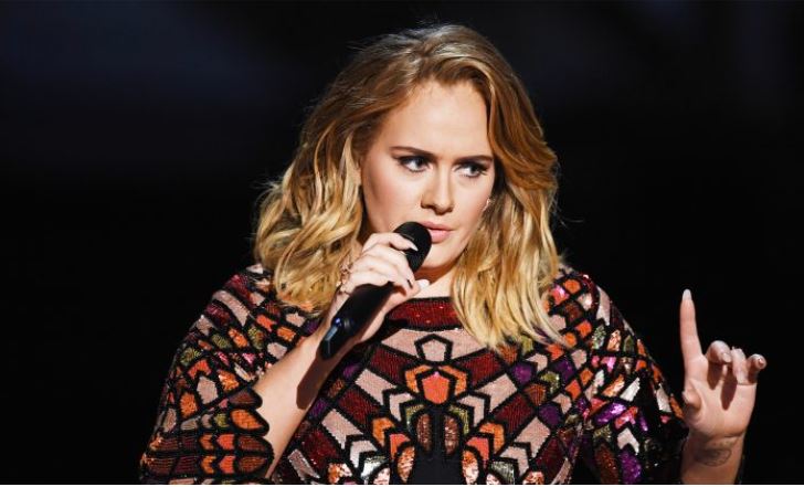Adele joue un tour à ses imitatrices en se déguisant lors d&rsquo;une audition