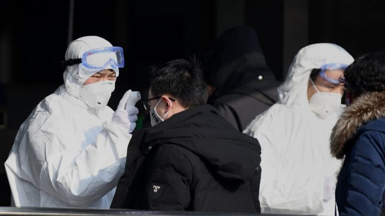 Les autorités chinoises ne disent pas la vérité aux citoyens sur l&rsquo;ampleur réelle de l&rsquo;épidémie mortelle, ce qui alimente la crise
