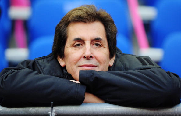 Max Guazzini vend ses 220 disques d&rsquo;or afin de financer la création d&rsquo;un refuge pour animaux maltraités