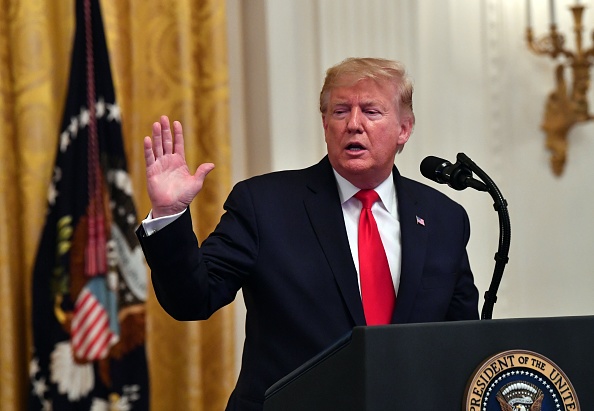 Trump « n&rsquo;a rien fait de mal »: les avocats du président entrent en scène