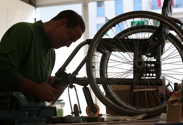 Strasbourg : une association récupère et donne une seconde vie aux fauteuils roulants et aux lits médicalisés