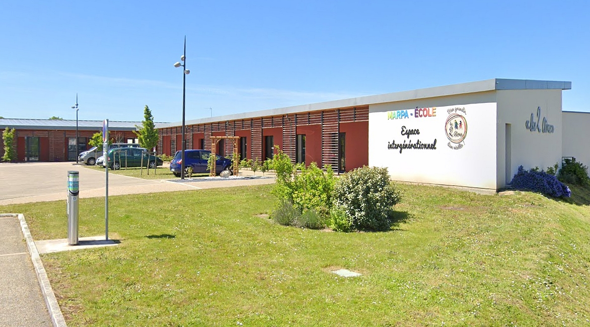 Indre-et-Loire: une école et une maison de retraite dans le même établissement: le pari réussi de la Marpa école