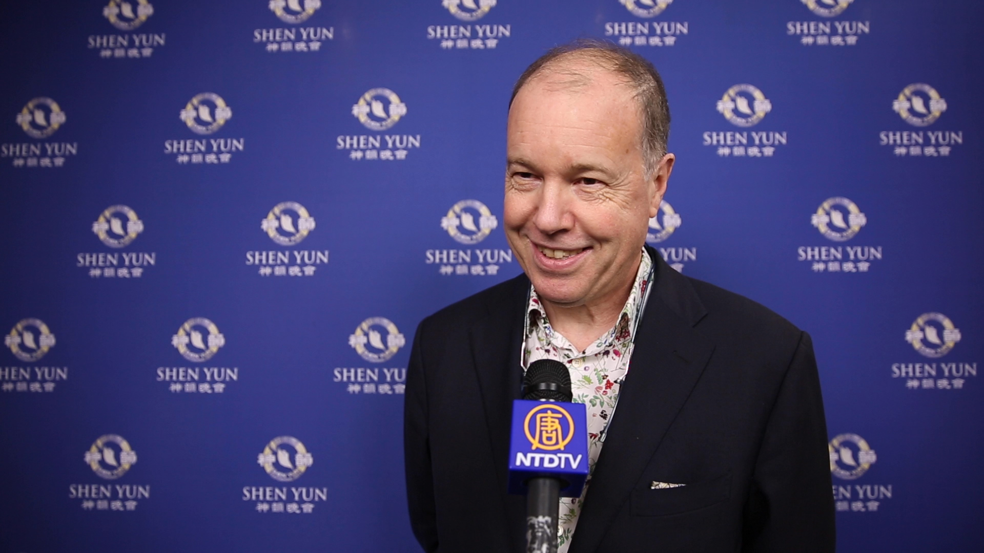 Shen Yun : «Du bonheur et de la paix, du respect des uns et des autres !»