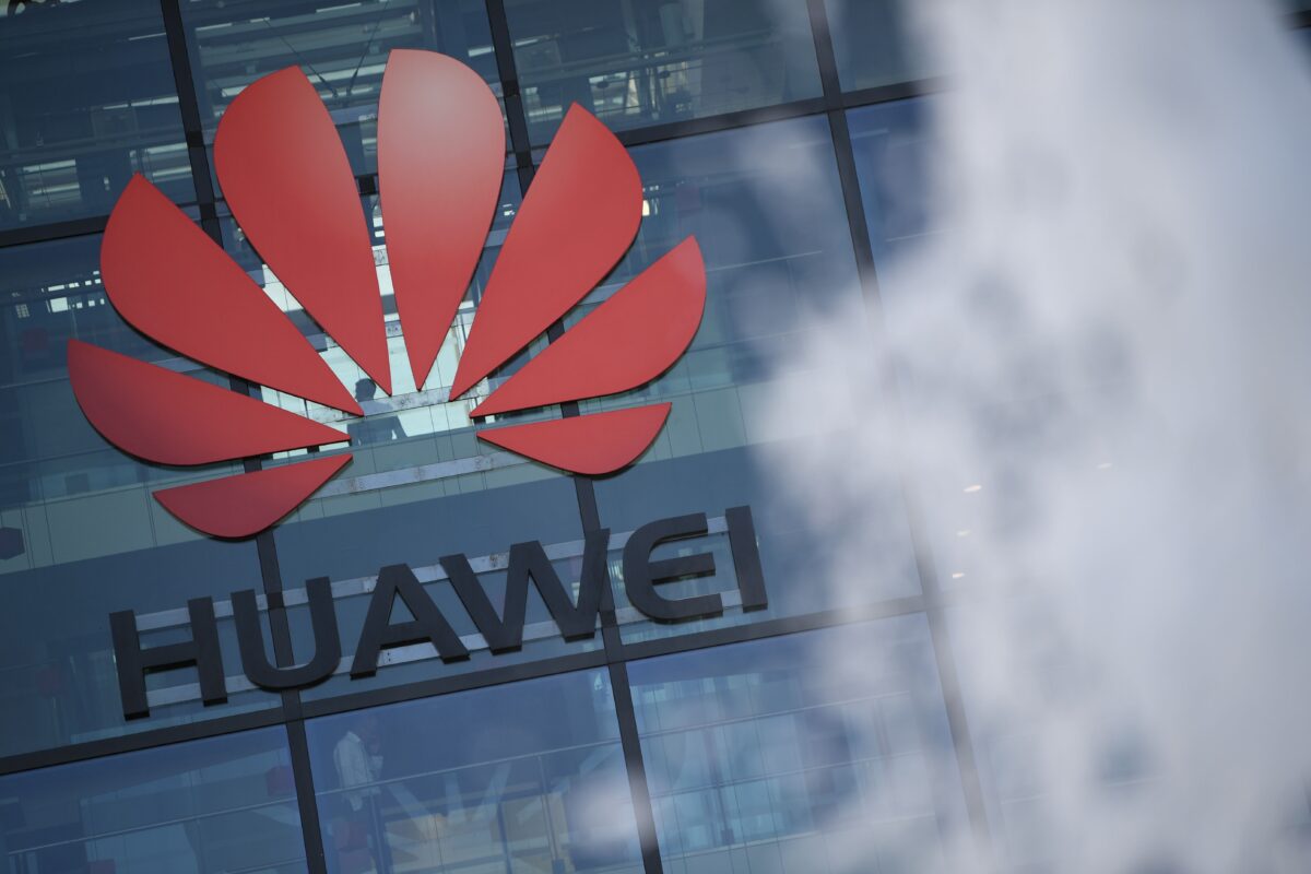 Les États-Unis accusent Huawei de conspiration de vol de secrets commerciaux et de racket