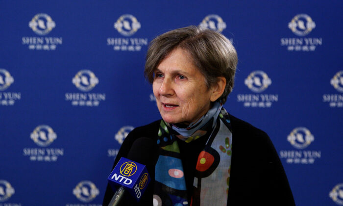 Une présidente de l&rsquo;UNESCO s&rsquo;est sentie comme bondir de son siège à Shen Yun