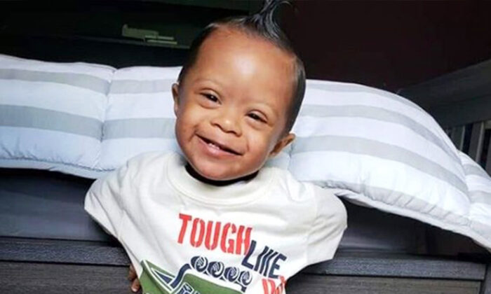 Un père célèbre le fait que son petit garçon atteint de trisomie n&rsquo;ait plus de cancer en publiant d&rsquo;adorables vidéos de danse