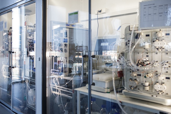 Coronavirus: la Grèce se remet à fabriquer des médicaments dérivés de la chloroquine