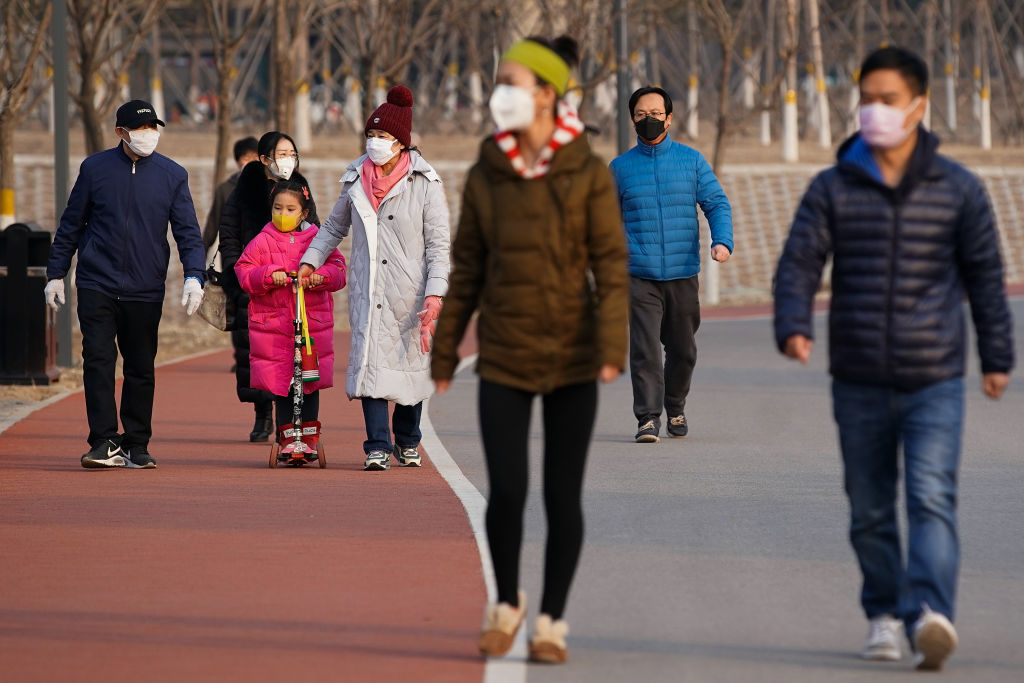 Alors que Wuhan reste en état d&rsquo;urgence, une aciérie fonctionne sans interruption depuis le début de l&rsquo;épidémie de coronavirus