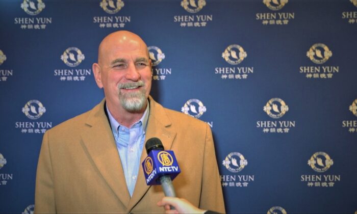 « C&rsquo;est le triomphe de l&rsquo;humanité », déclare un entrepreneur et auteur