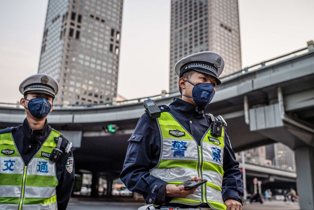 Pékin doit libérer les lanceurs d&rsquo;alerte punis pour avoir partagé des informations sur le virus selon un groupe de défense des droits de l&rsquo;homme