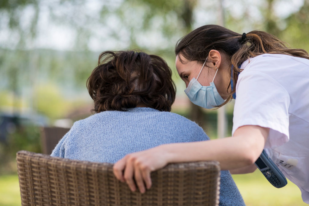 Ehpad : « un nouveau confinement ne serait plus toléré », déclare Brigitte Bourguignon
