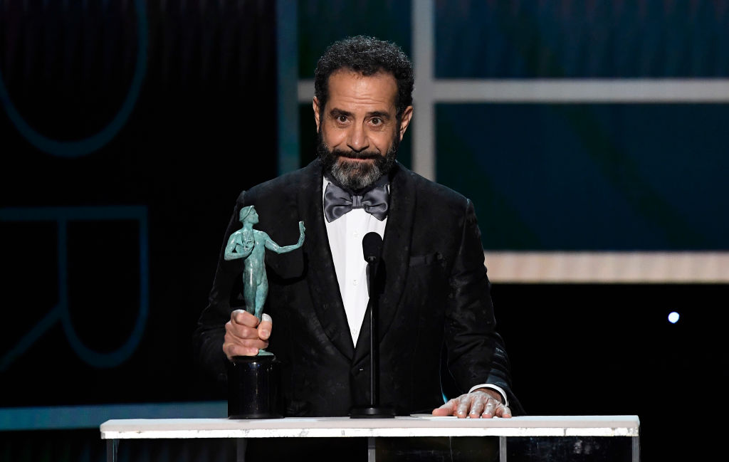 Tony Shalhoub, l&rsquo;acteur de «Monk», contaminé au coronavirus fait une vidéo parodique de sa quarantaine
