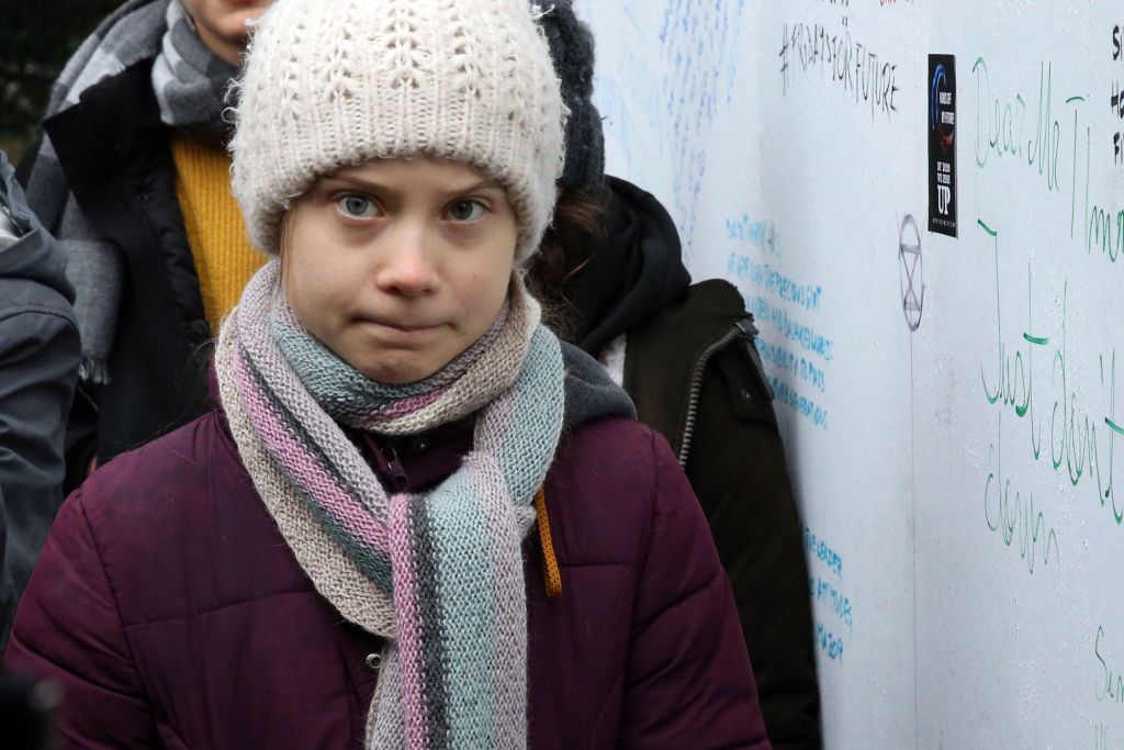 CNN invite Greta Thunberg en tant que spécialiste du coronavirus, ce qui a provoqué un tollé