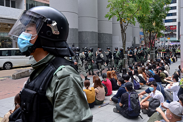 Hong Kong: un important dispositif policier dissuade les manifestants pro-démocratie