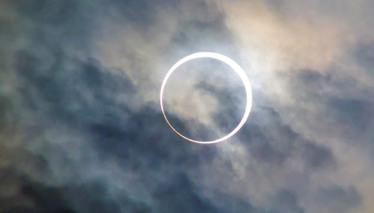Un fabuleux spectacle cosmique s&rsquo;annonce pour juin 2020: voici les éclipses solaires et lunaires en vedette et ce que vous devez savoir