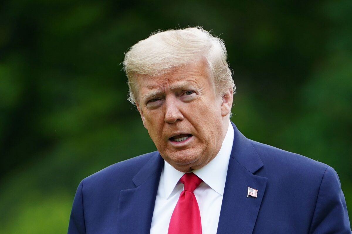 Le président américain Donald Trump réagit aux critiques formulées par Barak Obama sur la gestion de la crise du Covid-19