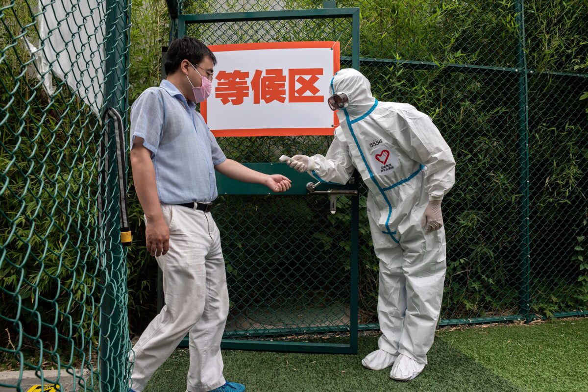 Nouvelle vague de l&rsquo;épidémie à Pékin : fermeture de quartiers et d&rsquo;entreprises