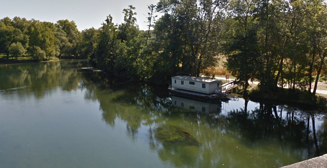 Charente : un pêcheur avec un bras remonte un silure de 32,5kg à Saint-Brice