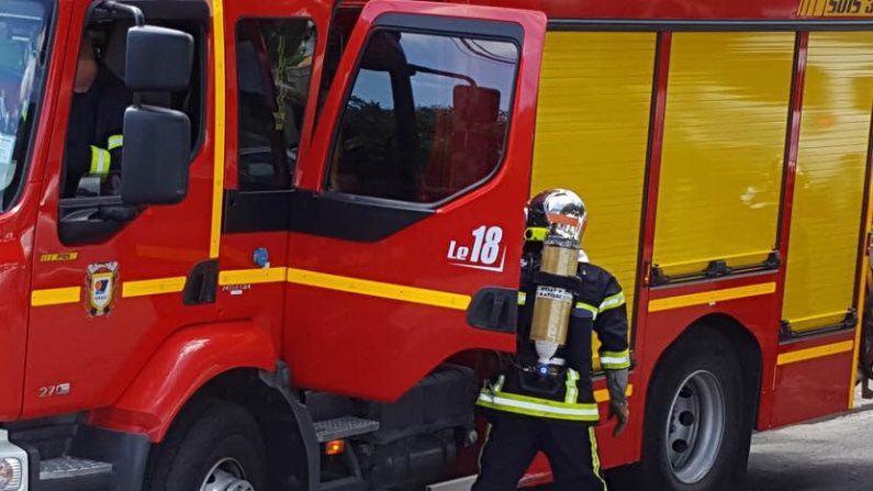 Martigues : les sapeurs-pompiers interviennent pour un feu chez un homme qui leur tire dessus