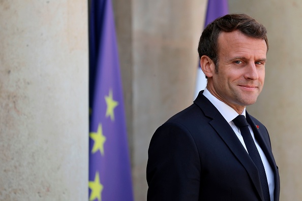 Emmanuel Macron nomme 18 nouveaux préfets et replace plusieurs ex-conseillers