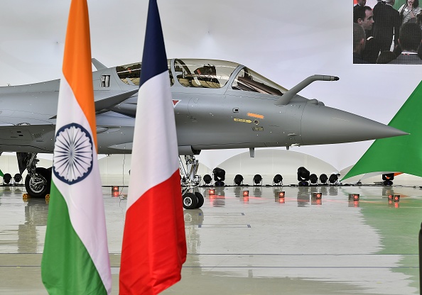 Les premiers avions de combat Rafale en route vers l&rsquo;Inde