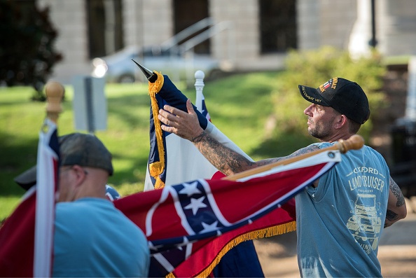 USA: le Mississippi retire de son capitole son drapeau au symbole confédéré