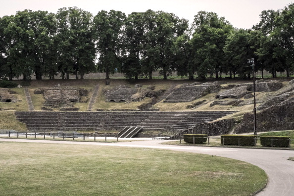 France: découverte de 150 tombes parmi les plus anciennes de Gaule