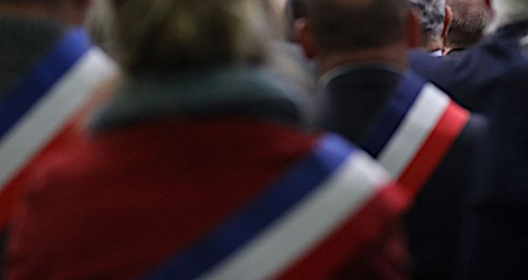 Vidéo – Côte cassée pour un maire violemment agressé par un habitant en Seine-et-Marne