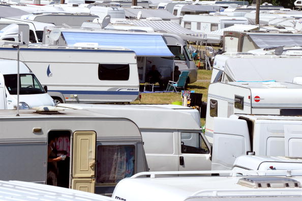 Ciboure : les gens du voyage font un don de 2.000€ à la commune, payent l&rsquo;eau et l&rsquo;électricité avant de partir